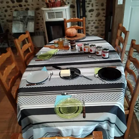 L'orangerie Pau Проживание в семье