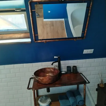 L'orangerie Homestay *